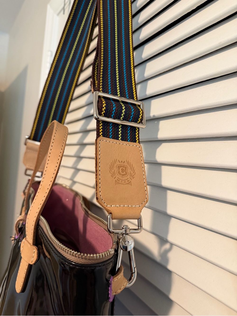 Consuela Rita Sling Bag - Picture 7 of 9
